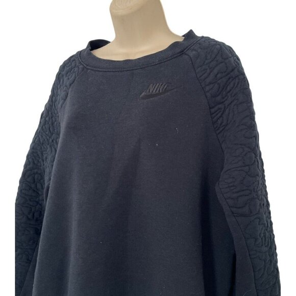 Nike Women's Sz M Black Sportswear Rally Crewneck Sweatshirt Style #841645-010 - Picture 3 of 10